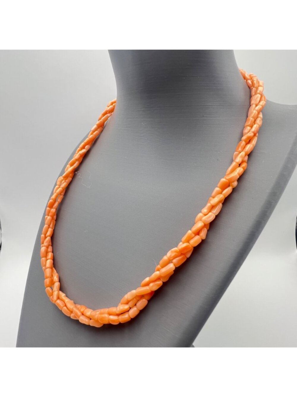 Vintage Salmon Peach Coral 3 Strand Necklace Cluster Earrings Jewelry Set - Picture 2 of 10